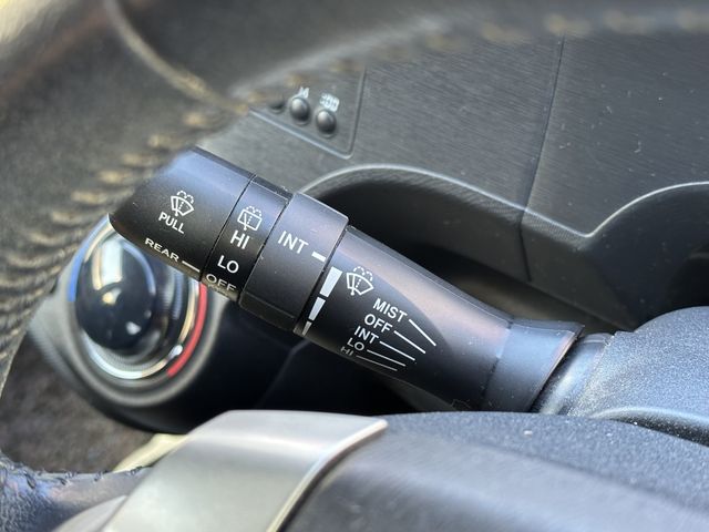 Toyota AQUA 2013-04 181472-7