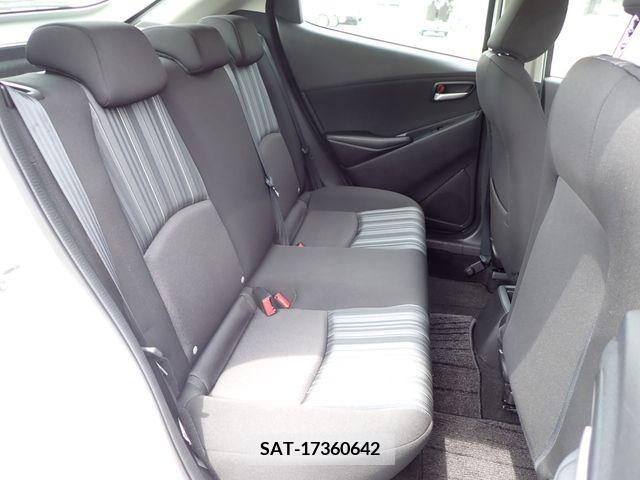 Mazda DEMIO 2017-03 334953-13