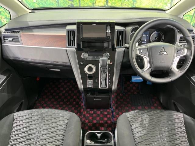 Mitsubishi DELICA D5 2019-05 4690-1
