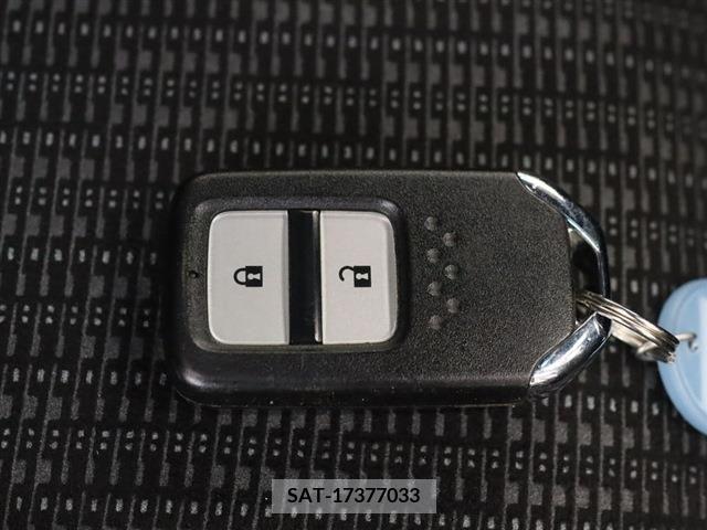 Honda FIT 2014-08 303793-14