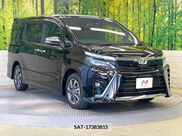 Toyota VOXY 2019-08 370304-17