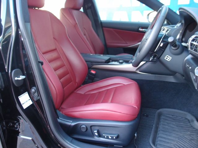 Lexus IS 2013-07 9648-6