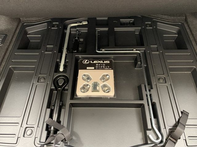 Lexus IS 2013-07 9648-28