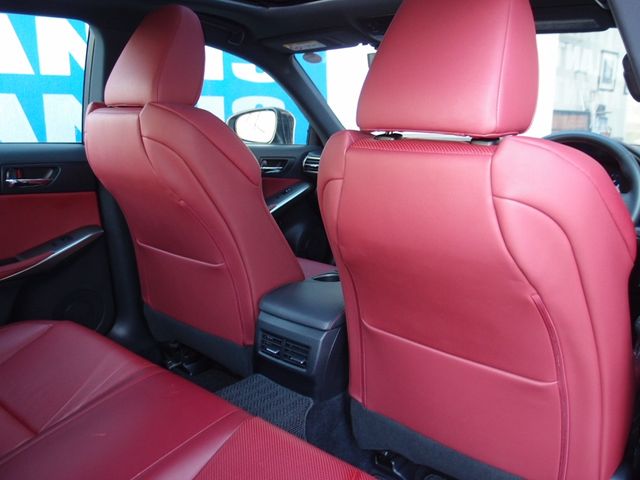 Lexus IS 2013-07 9648-18