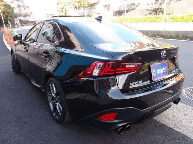 Lexus IS 2013-07 9648-2