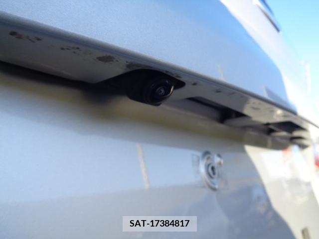 Nissan NOTE 2017-09 251543-6