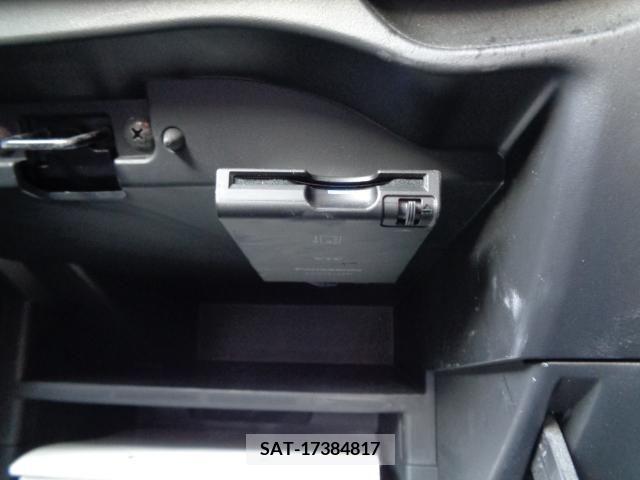 Nissan NOTE 2017-09 251543-18