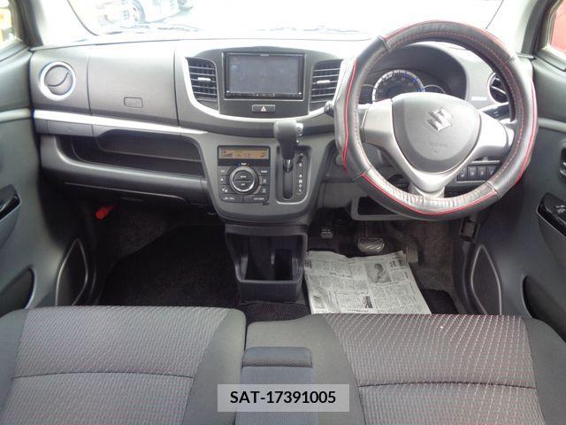 Suzuki WAGON R 2013-08 370946-1