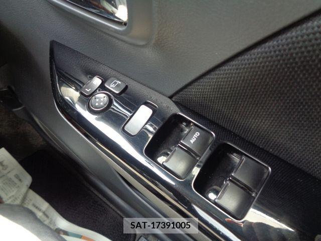 Suzuki WAGON R 2013-08 370946-26