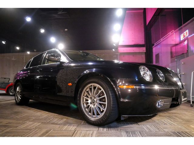 Jaguar S-TYPE 2007-06 25272-3