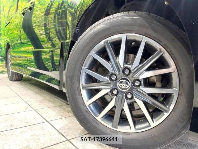 Toyota VOXY 2014-10 370456-14