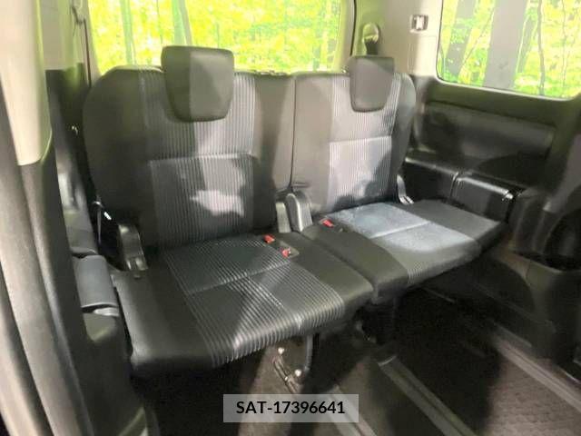 Toyota VOXY 2014-10 370456-10
