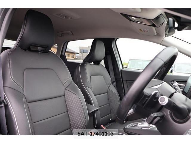 Renault CAPTUR 2022-02 378706-25