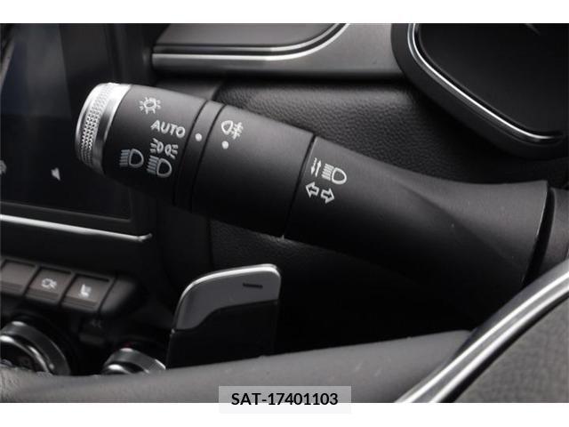 Renault CAPTUR 2022-02 378706-16