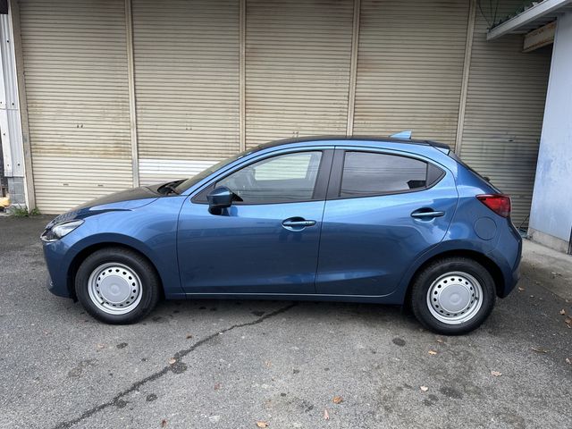 Mazda MAZDA2 2021-10 1416-17