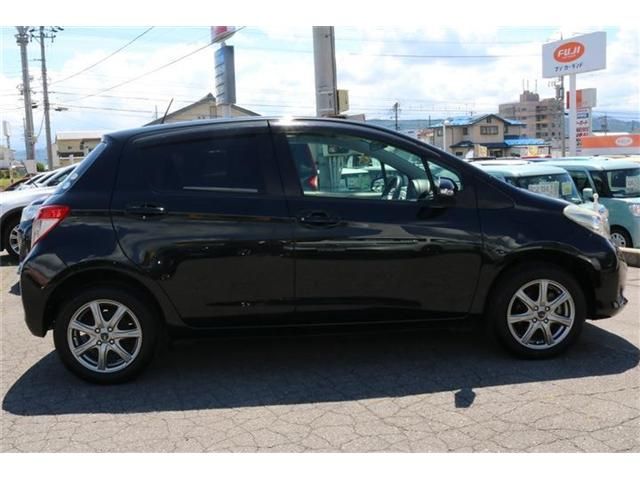 Toyota VITZ 2012-03 7322-19