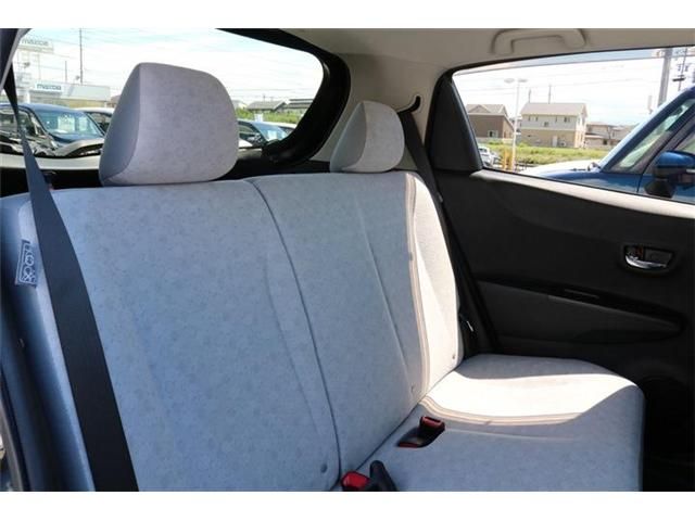 Toyota VITZ 2012-03 7322-13