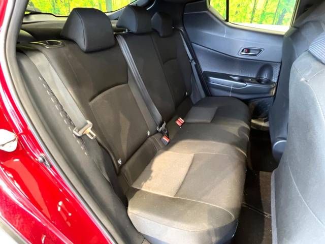 Toyota C-HR 2018-11 190112-9