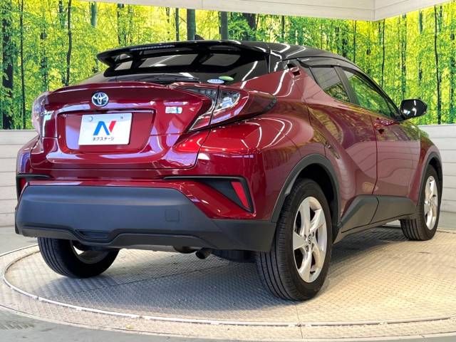 Toyota C-HR 2018-11 190112-17