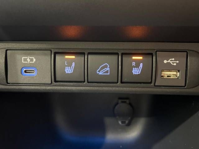 Toyota YARIS CROSS 2023-04 181143-6