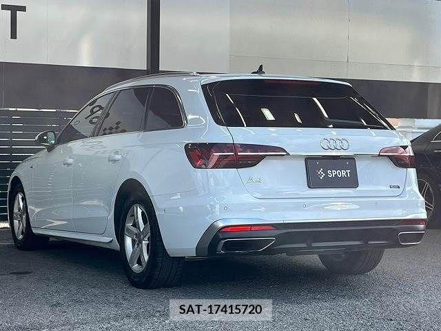 Audi A4 2021-10 317889-15