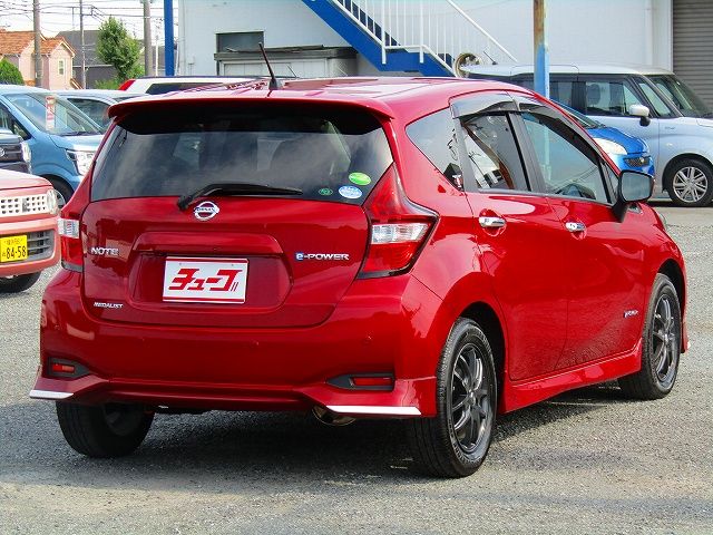 Nissan NOTE 2017-01 7060-2