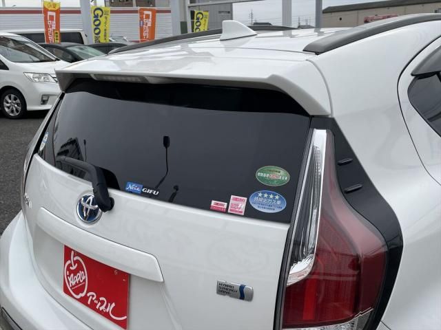 Toyota AQUA 2015-02 192215-18