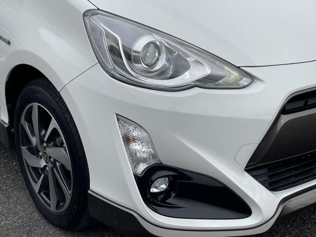 Toyota AQUA 2015-02 192215-24