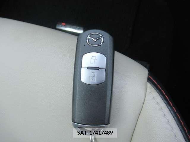 Mazda DEMIO 2015-12 301906-18