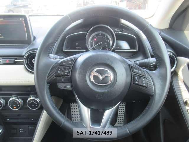 Mazda DEMIO 2015-12 301906-9