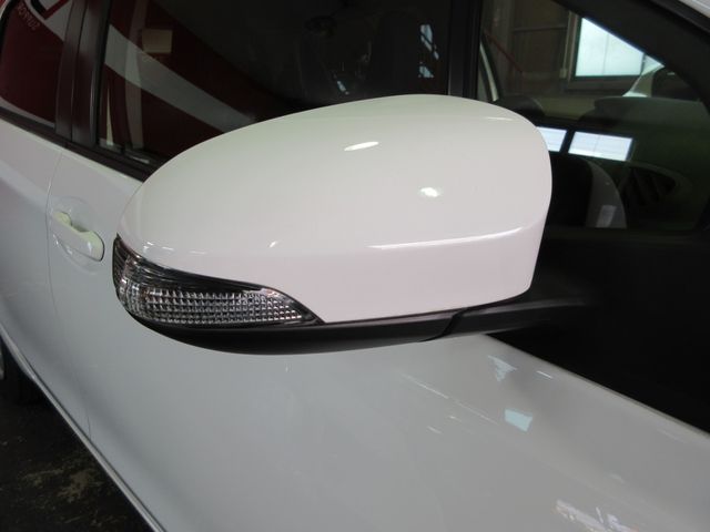 Toyota VITZ HYBRID 2018-11 193814-20