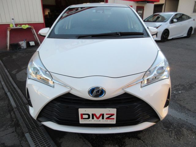 Toyota VITZ HYBRID 2018-11 193814-2