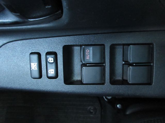 Toyota VITZ HYBRID 2018-11 193814-23
