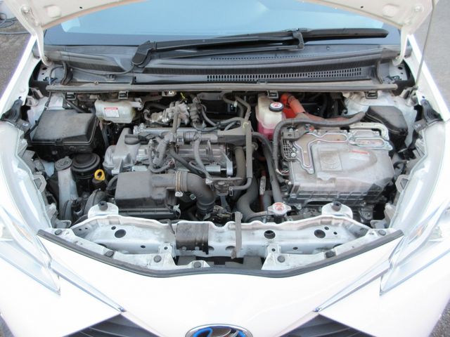 Toyota VITZ HYBRID 2018-11 193814-27