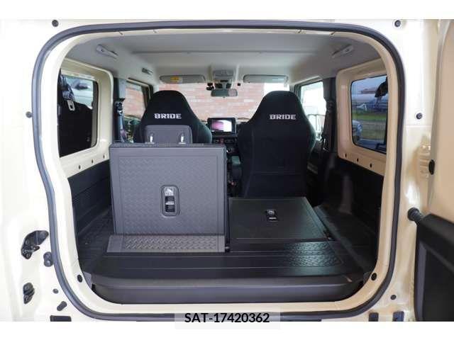 Suzuki JIMNY SIERRA 2020-12 306336-9