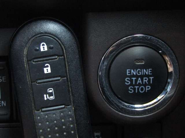 Toyota ROOMY 2018-07 23243-7