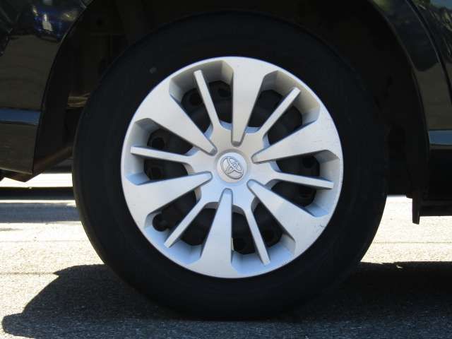 Toyota ROOMY 2018-07 23243-3