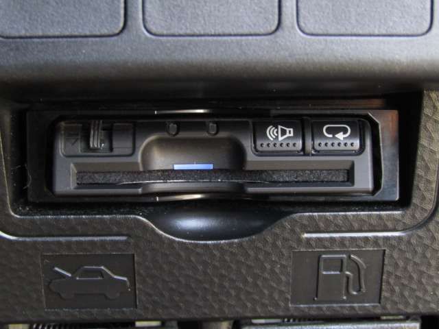 Toyota ROOMY 2018-07 23243-6