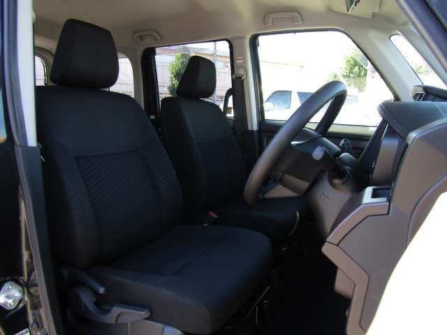 Toyota ROOMY 2018-07 23243-12