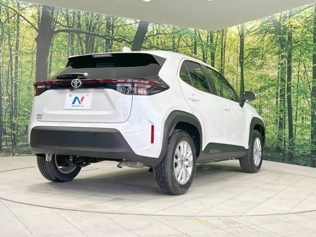 Toyota YARIS CROSS 2023-06 19203-17