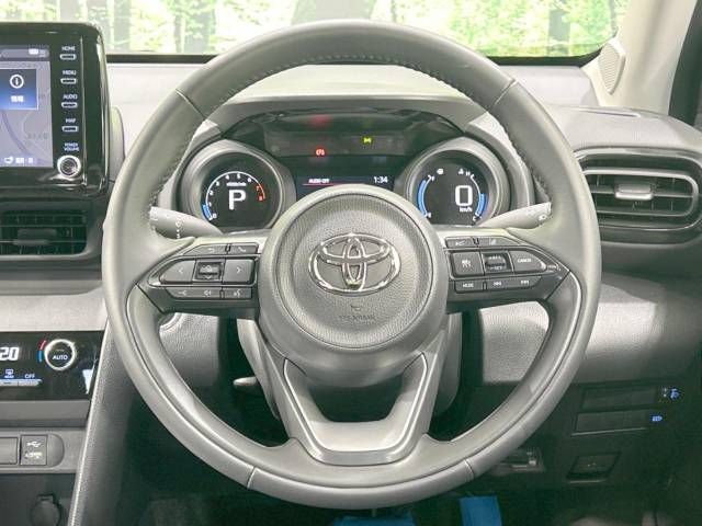 Toyota YARIS CROSS 2023-06 19203-11