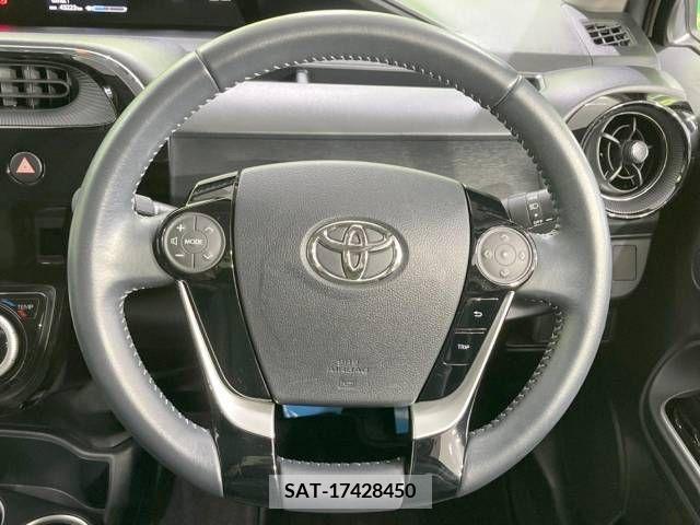 Toyota AQUA 2019-01 260508-11