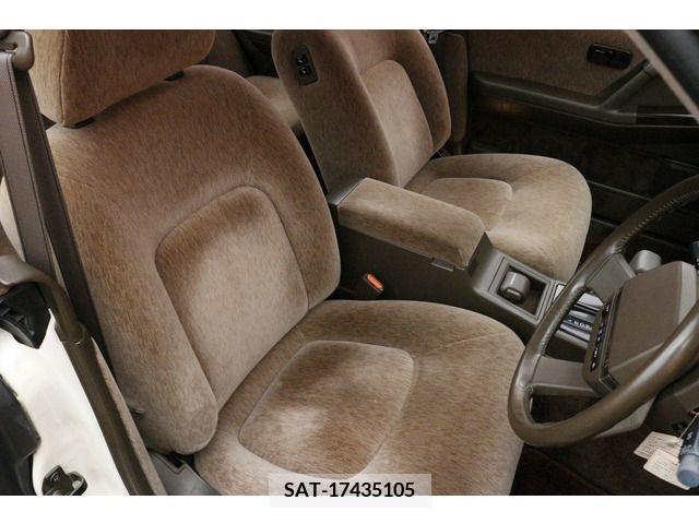 Nissan CIMA 1989-07 200402-9