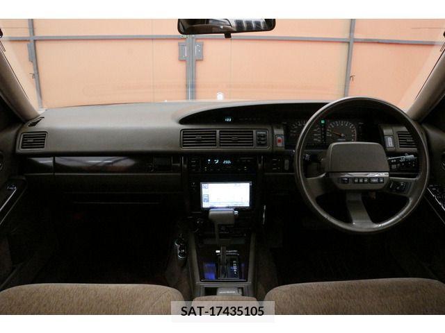 Nissan CIMA 1989-07 200402-11