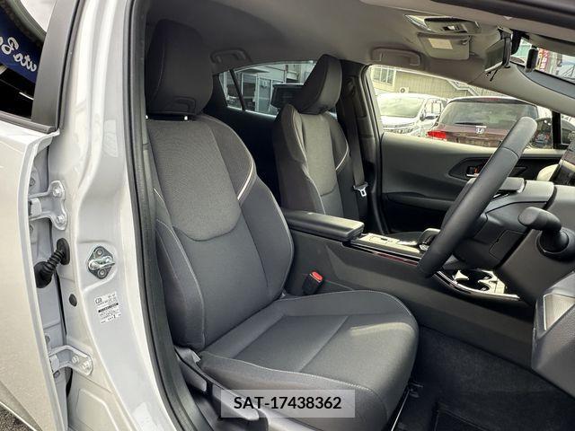 Toyota PRIUS 2023-07 313538-13