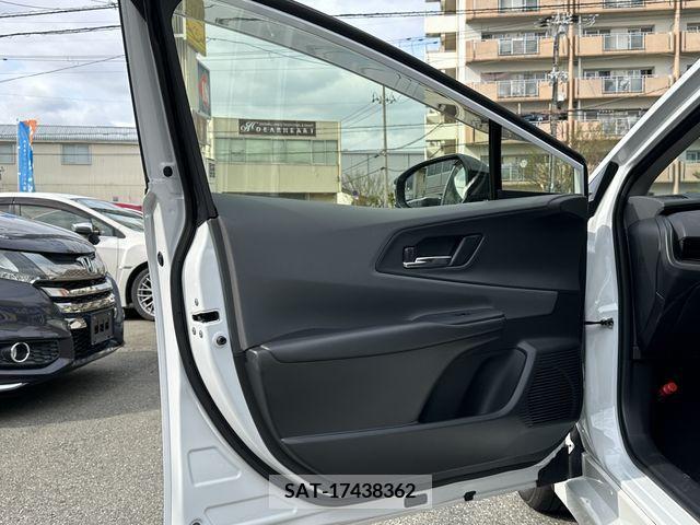 Toyota PRIUS 2023-07 313538-9
