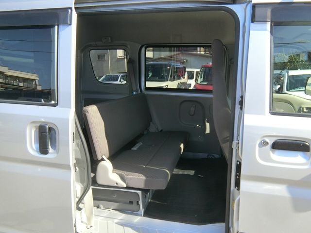 Nissan CLIPPER 2017-10 186192-4