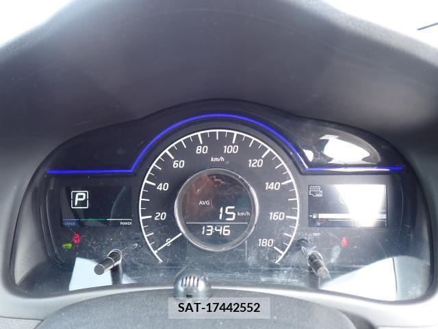 Nissan NOTE 2019-01 372077-10