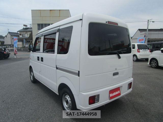 Suzuki EVERY 2008-10 268875-1