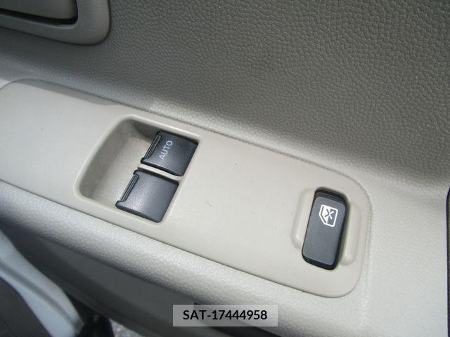 Suzuki EVERY 2008-10 268875-13
